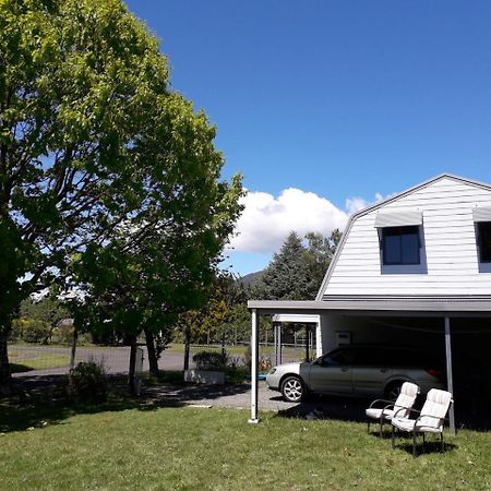 The Barn In Turangi Villa Exteriör bild