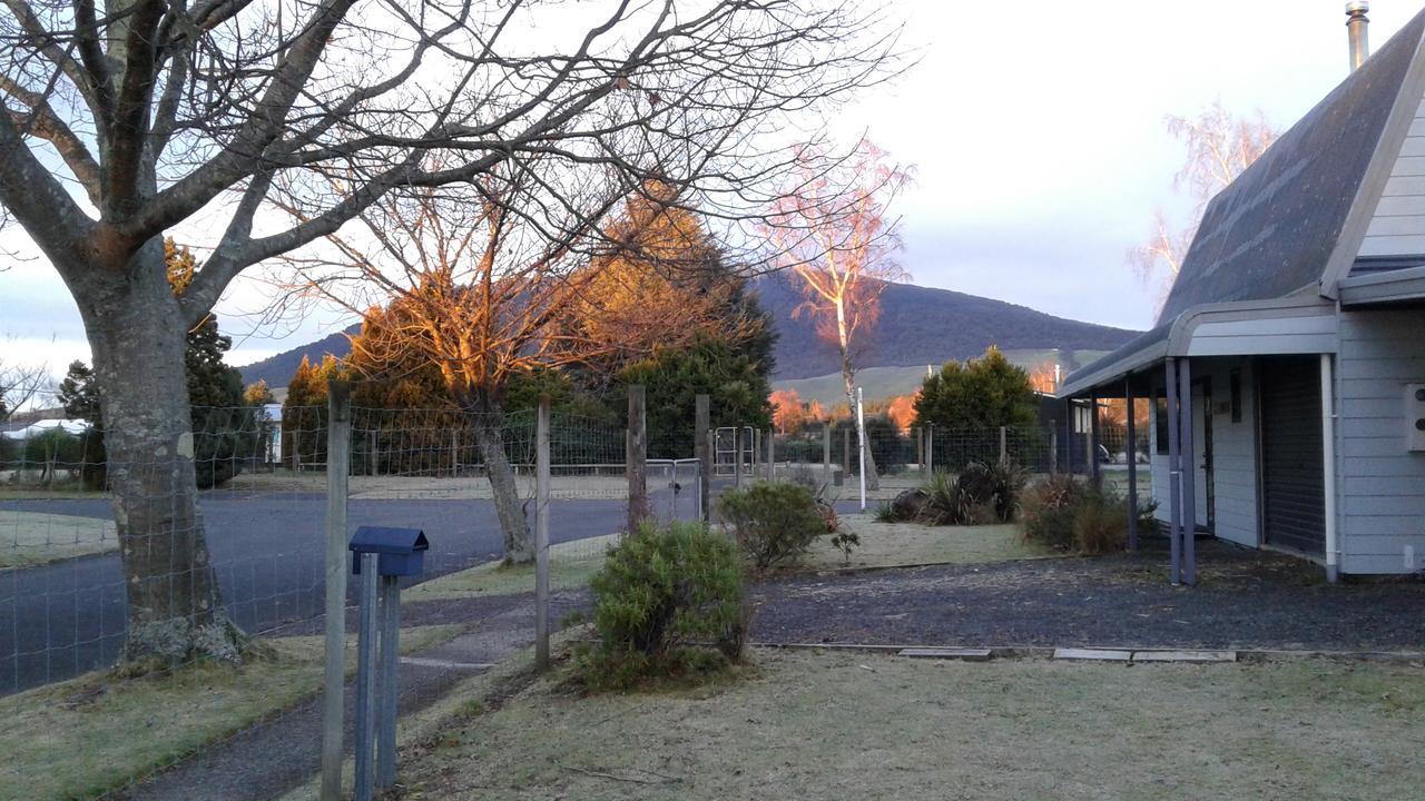 The Barn In Turangi Villa Exteriör bild
