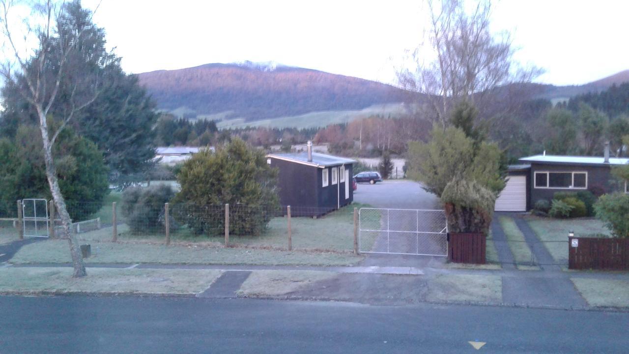 The Barn In Turangi Villa Exteriör bild
