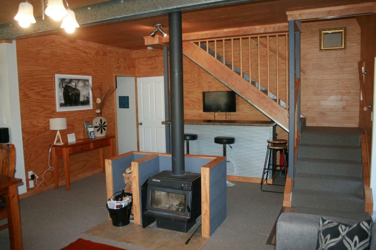 The Barn In Turangi Villa Exteriör bild
